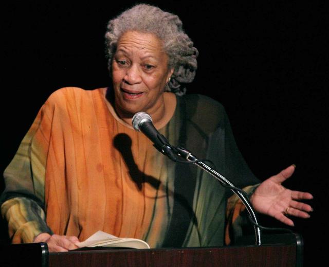 她是伟大的黑人女性作家，这格言，透彻又震人心魄，值得推崇